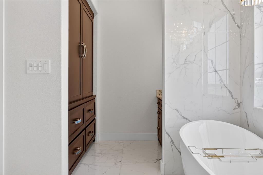 AB 233 J G GARDNER - Residential
