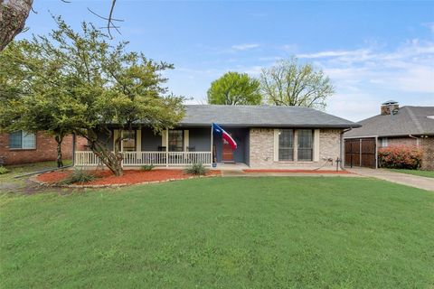 A home in Rowlett