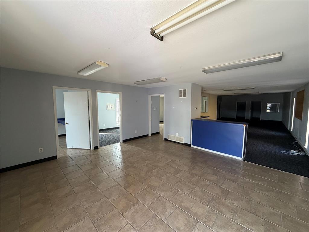 DALLAS LAND AND LOAN 3 - Commercial Sale