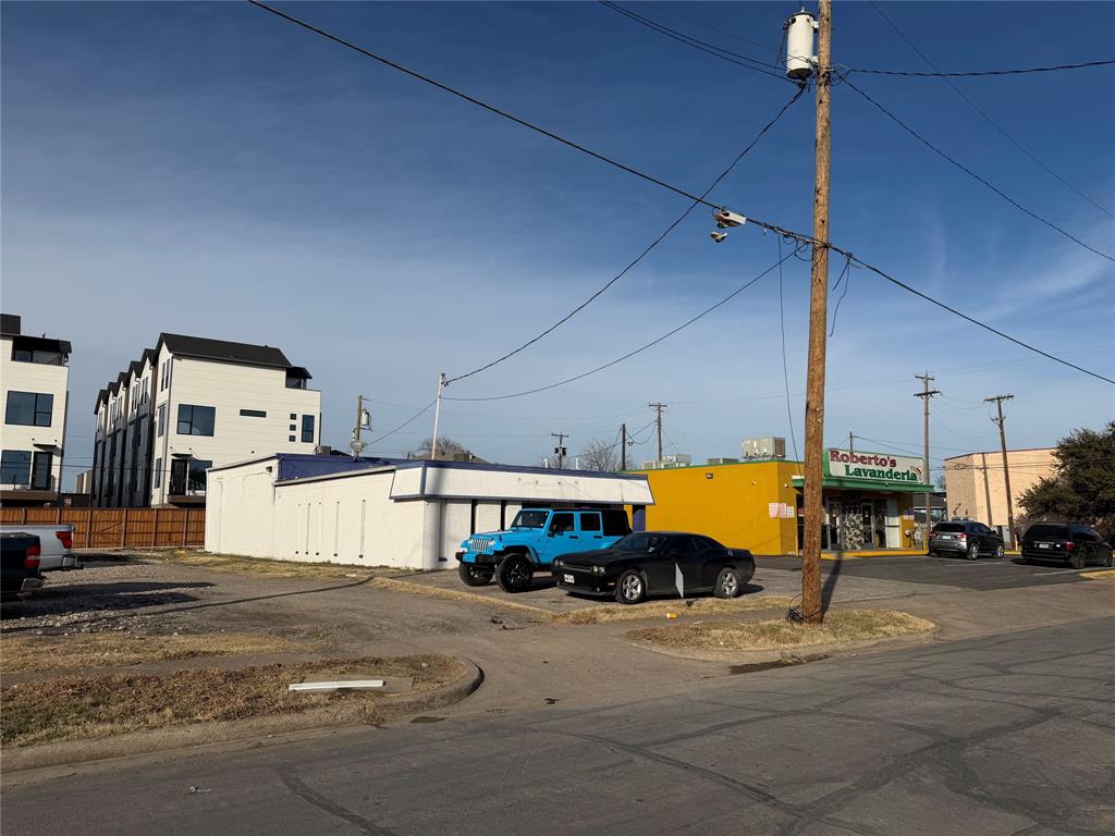 DALLAS LAND AND LOAN 3 - Commercial Sale