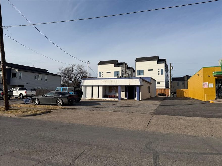 Maximize your portfolio with this Property located in the high-demand North Oak Cliff market. Historically used as a commercial office space, this property is situated in a neighborhood experiencing a rapid residential and multi-family transition, offering a unique blank canvas for an investor.