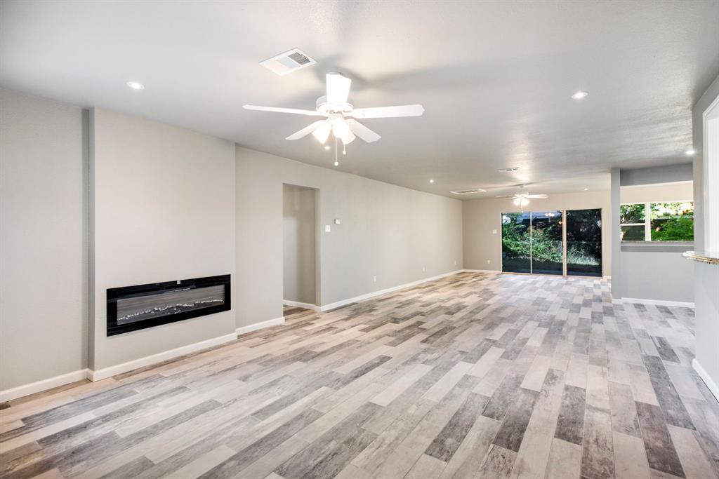 1710 Duncan Way