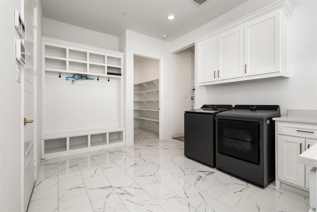 Las Brisas at Stoney Crk - Residential