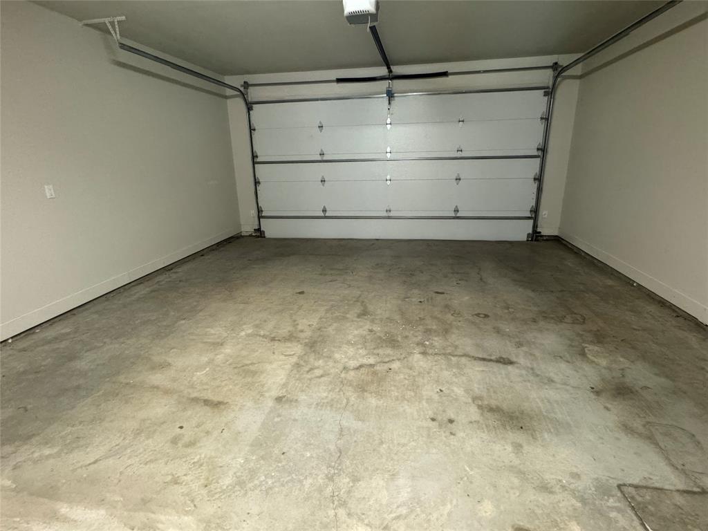 Airmens Lndg - Residential Lease