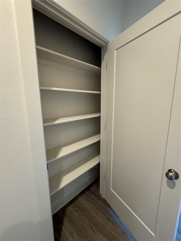 Airmens Lndg - Residential Lease