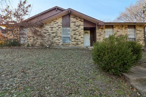 A home in DeSoto