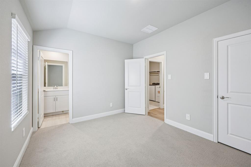 Lakehaven - Residential