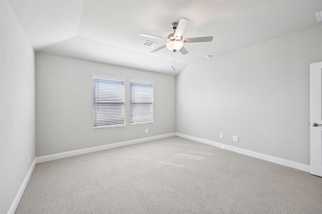 Lakehaven - Residential