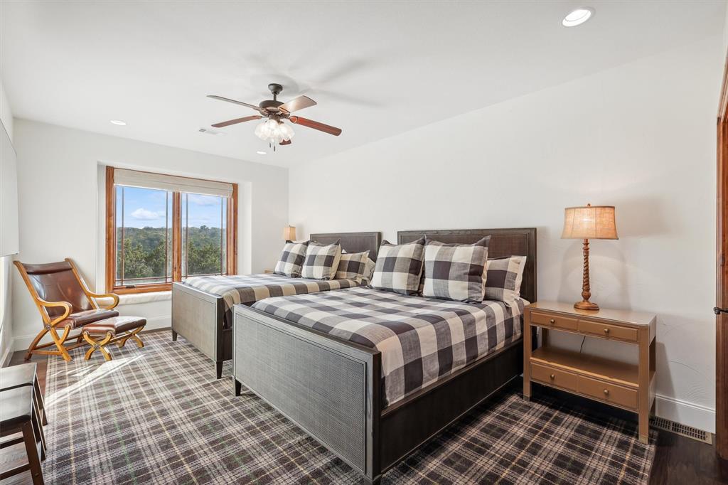 Cliffs Ph 08 - Residential