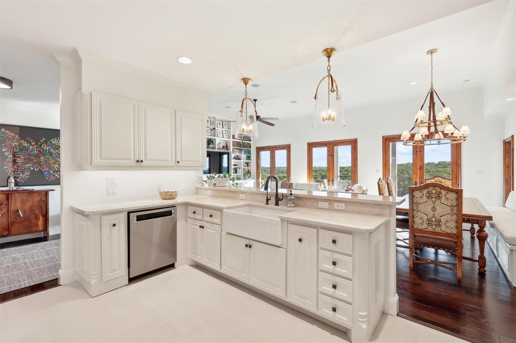 Cliffs Ph 08 - Residential