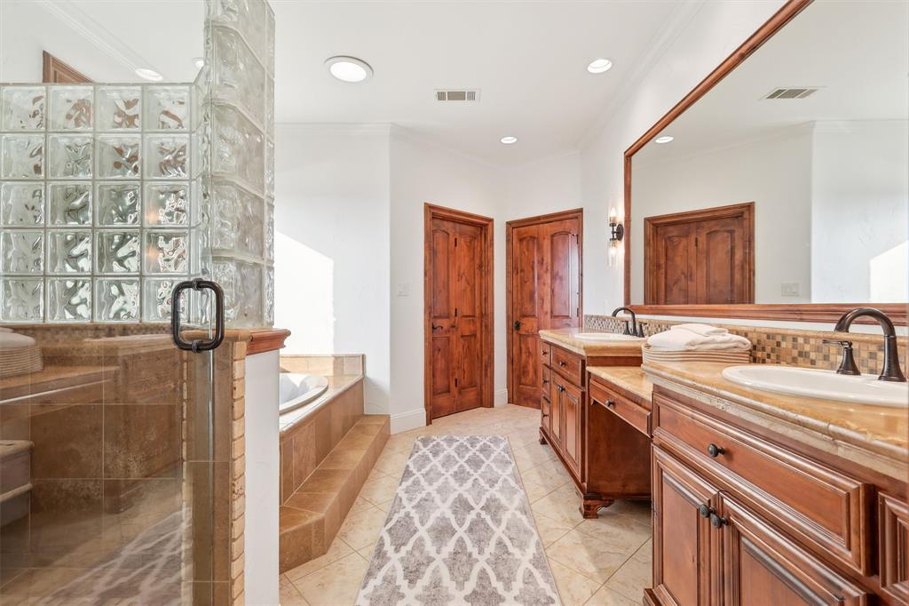 Cliffs Ph 08 - Residential