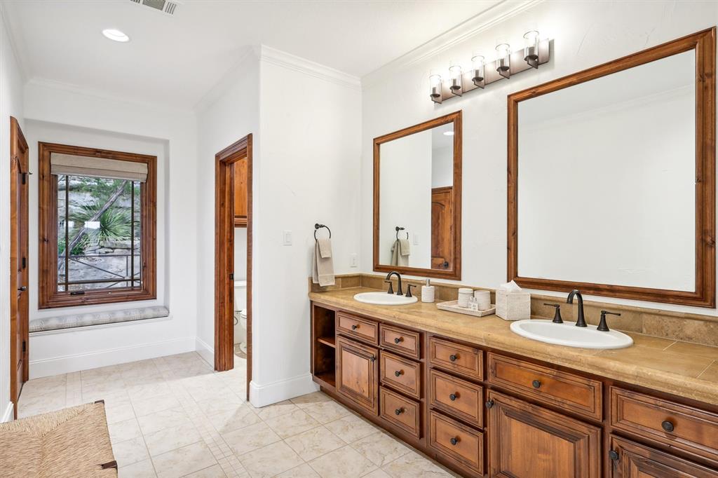 Cliffs Ph 08 - Residential