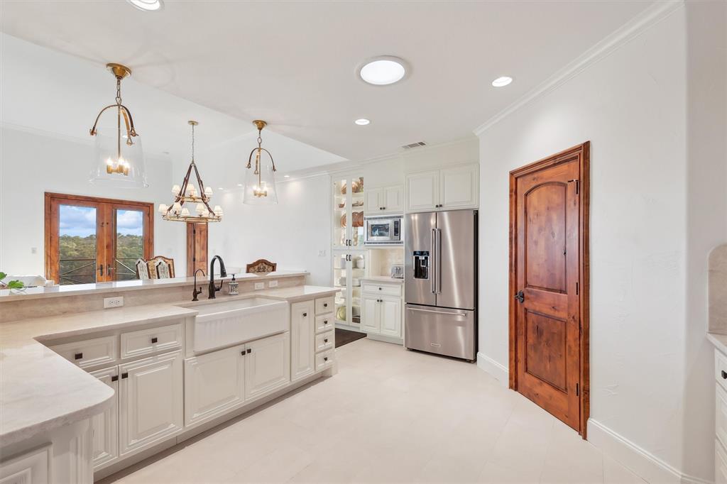 Cliffs Ph 08 - Residential