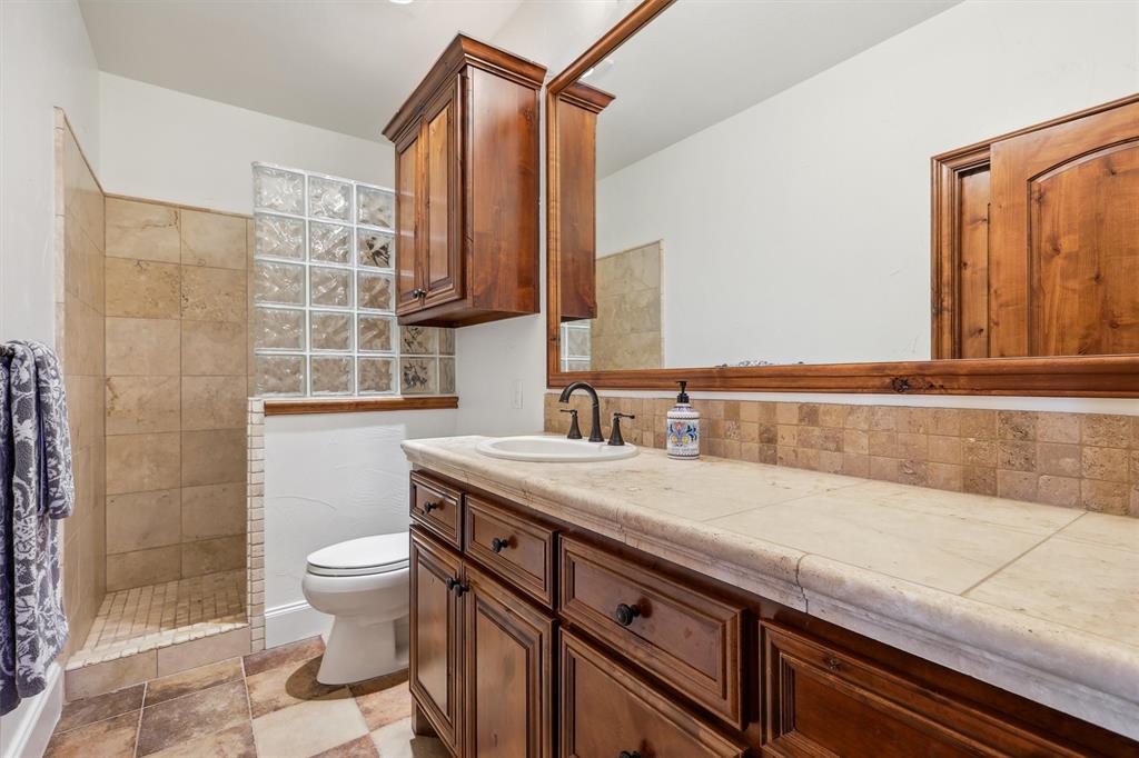 Cliffs Ph 08 - Residential