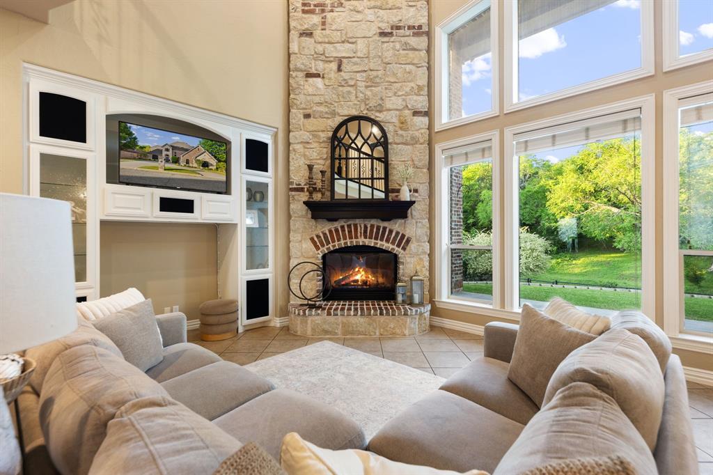 2109 Renaissance Drive