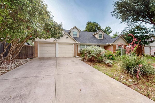 2927 SELMA LN, DALLAS, TX 75234 - Image 39b674b07da37ec6a72dc32a6b5c0a02/3363374123