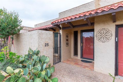 Photo of 25 Tamarisk Circle, Abilene, TX 79606 (MLS # 21246186)