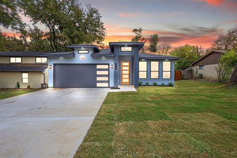 A home in Duncanville