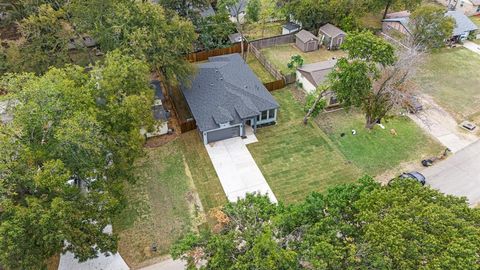 A home in Duncanville