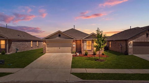Photo of 14025 Ilderton Street, Pilot Point, TX 76258 (MLS # 21365030)