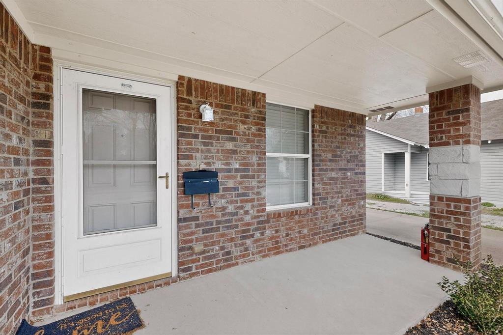 Lagow School - Residential