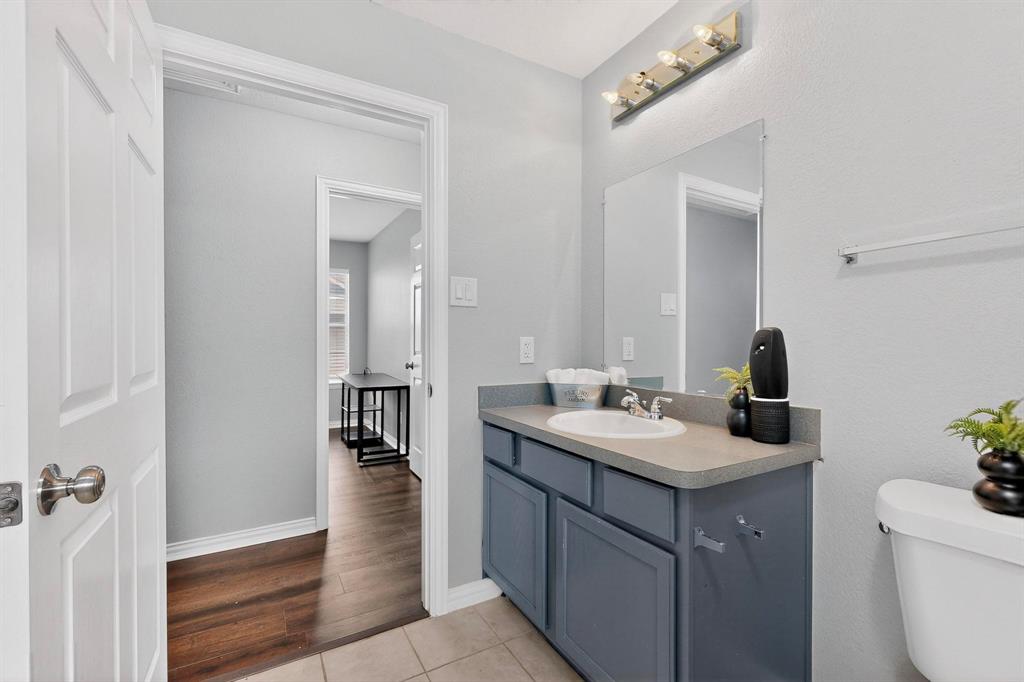 Lagow School - Residential