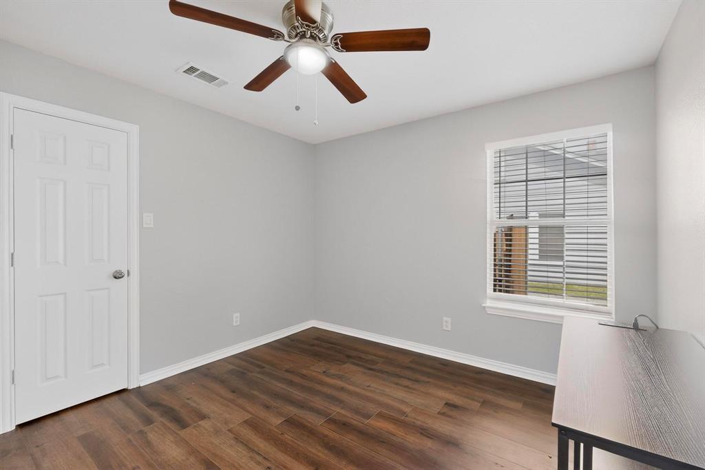 Lagow School - Residential