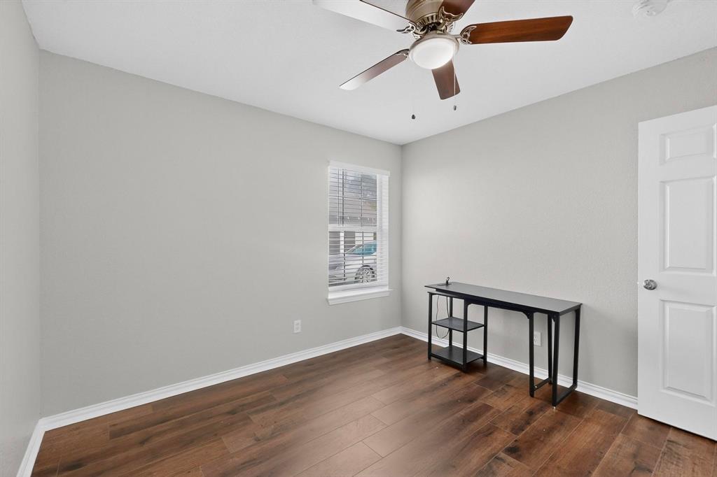 Lagow School - Residential