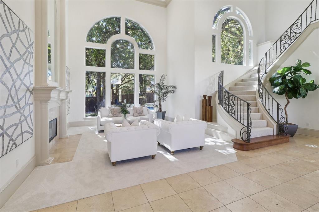 1403 Lands End Court