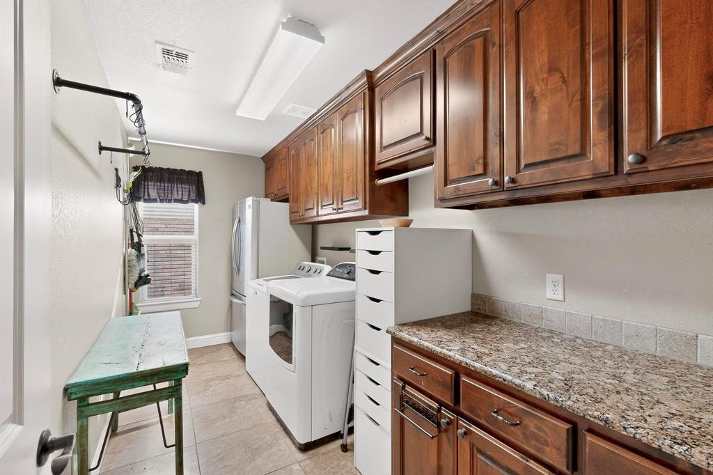 Abes Landing Ph One - Residential