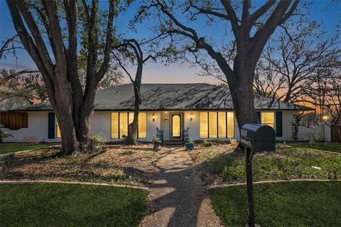 14810 Knollview Drive Dallas TX 75248