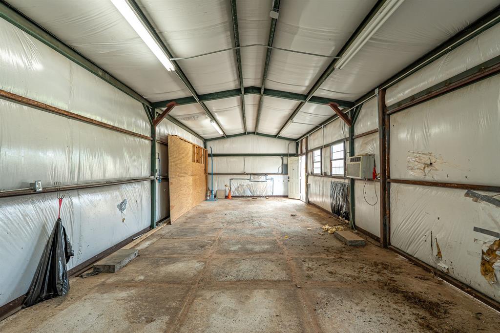 Ht Chenweth Surv Abs No 167 - Land