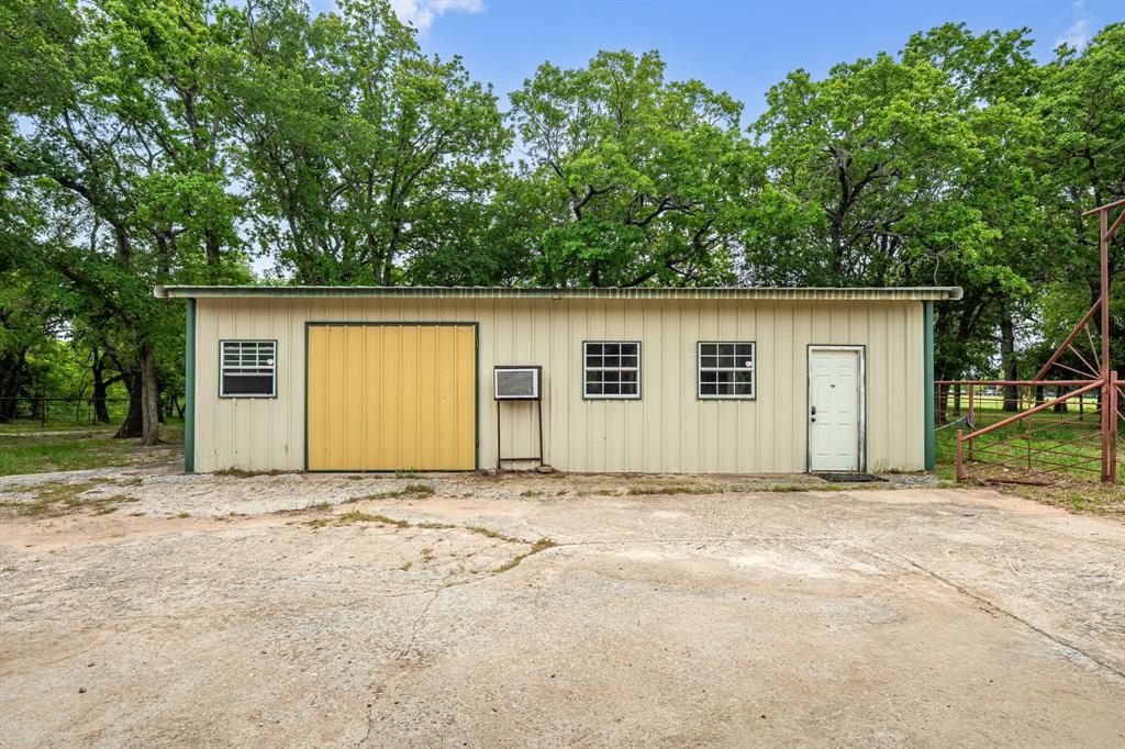 Ht Chenweth Surv Abs No 167 - Land