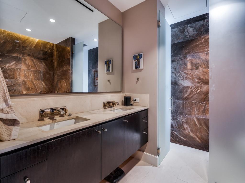 South Tower Residences - Residential