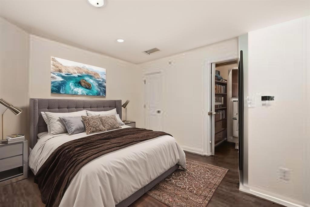 Forest West Condos - Residential Lease