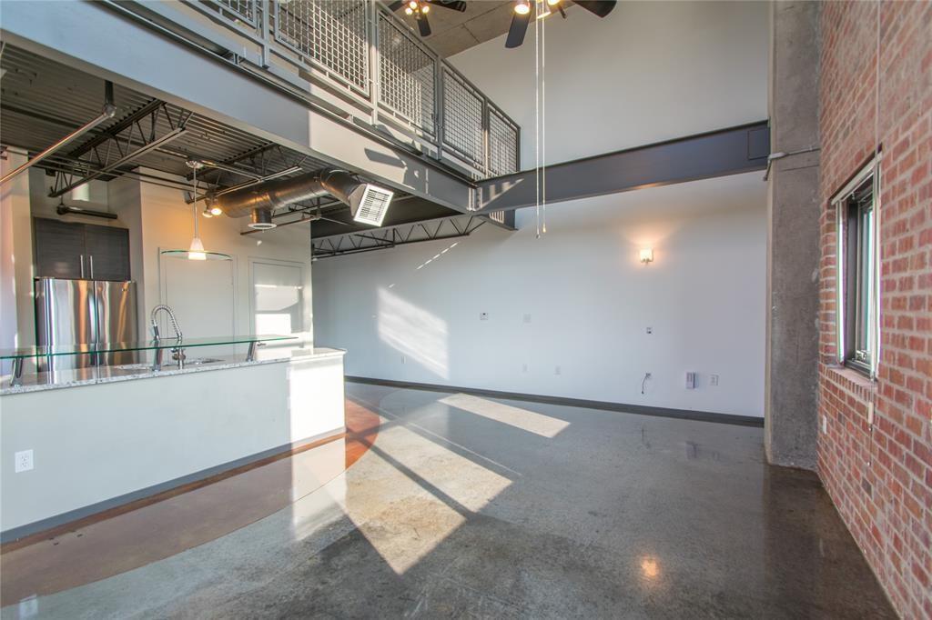 Photo of 3110 Thomas Avenue #502, Dallas, TX 75204 (MLS # 21350699)