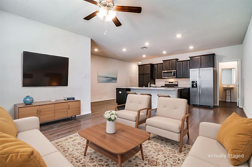 2040 Juniper Pass Way