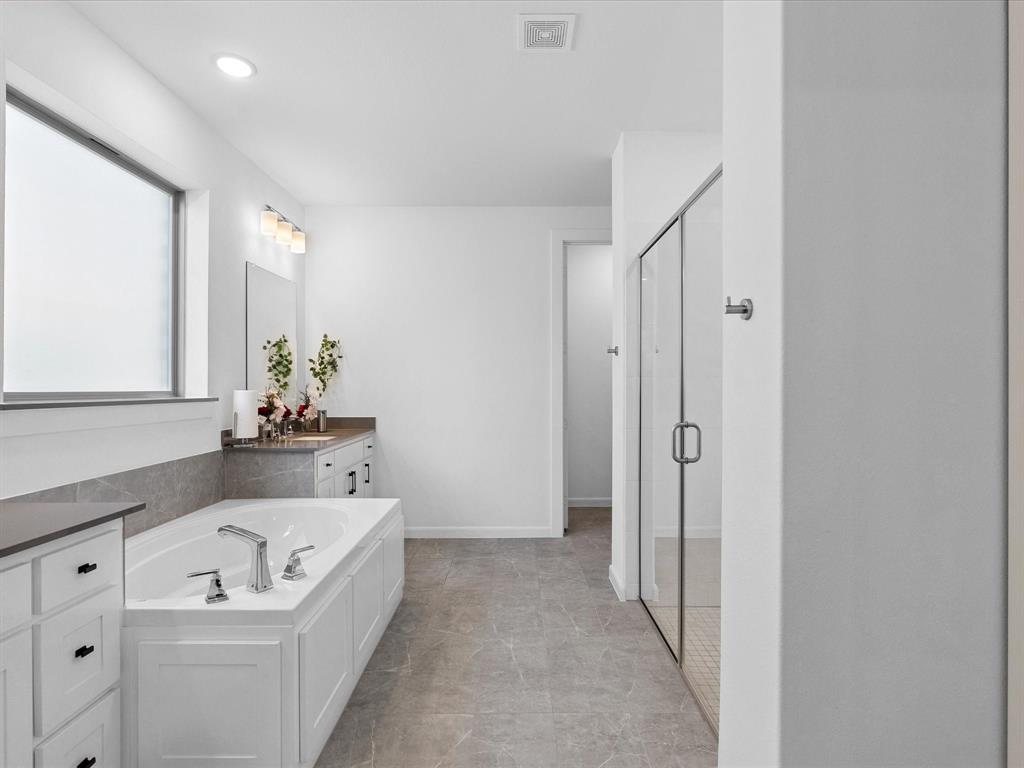 Painted Tree Lakeside West Ph 1 - Residential Lease