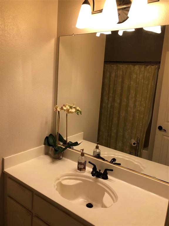 Amesbury Estates - Residential Lease