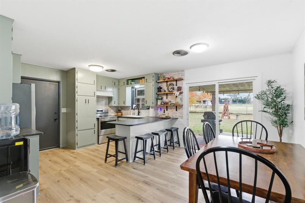 Central Deleon - Residential