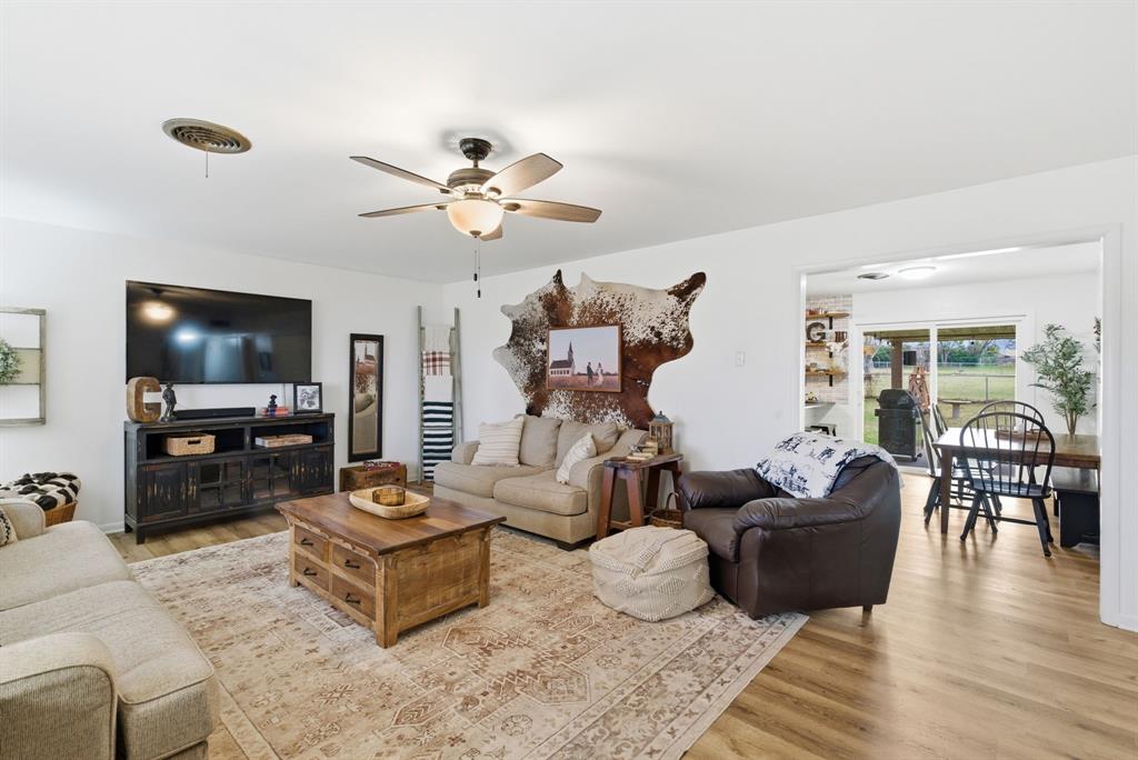 Central Deleon - Residential