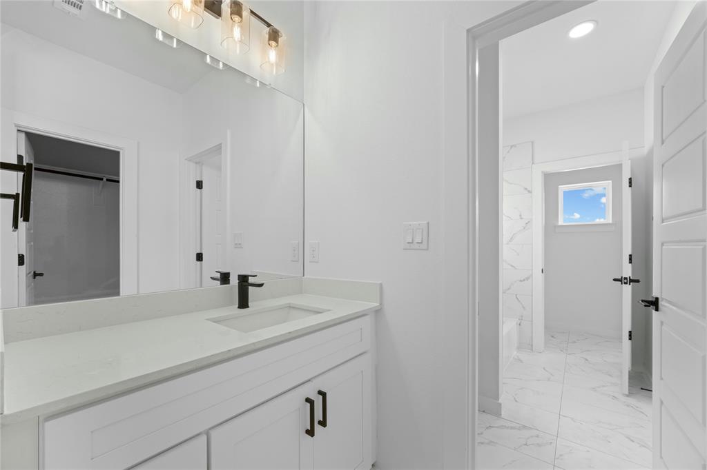 Oak Haven On The Creek - Residential