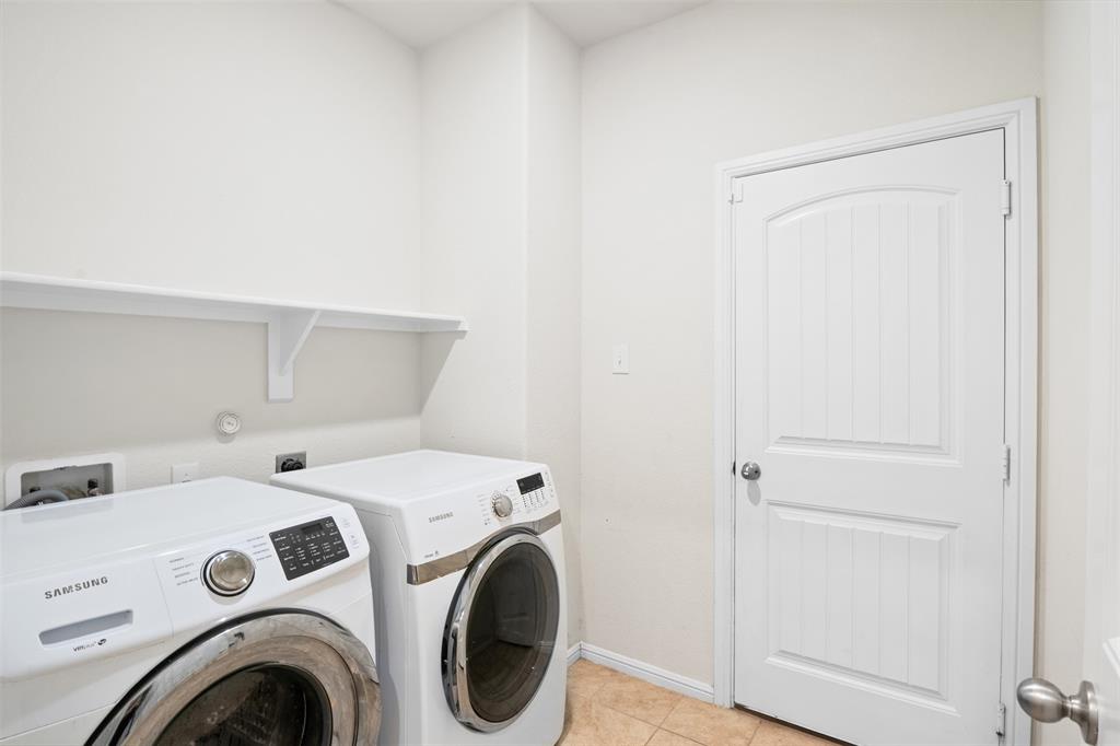 Crescent Spgs Ranch Ph 4 - Residential