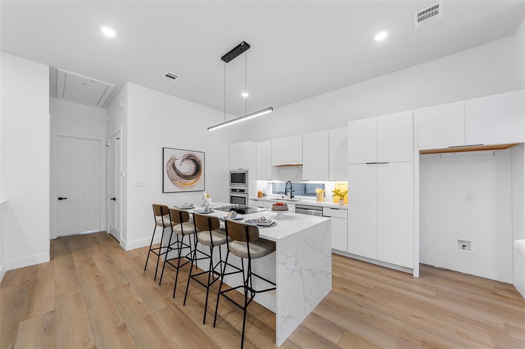 Z E Coombs West End - Residential