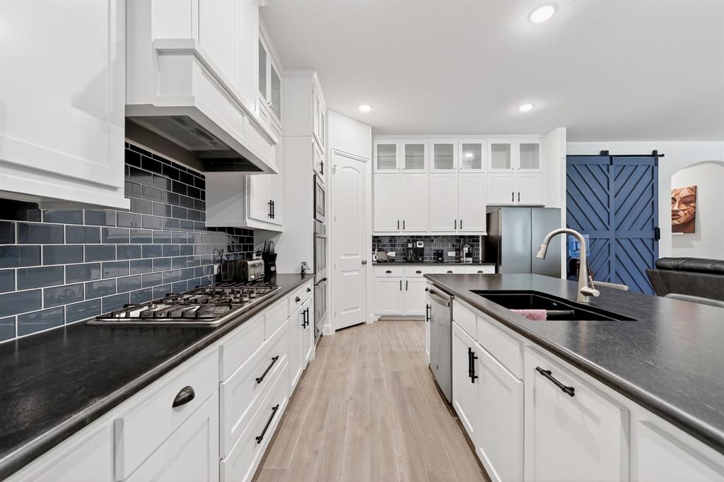 Valencia on the lake - Residential