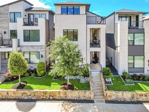 Photo of 7629 Hewitt Drive, McKinney, TX 75070 (MLS # 21295155)