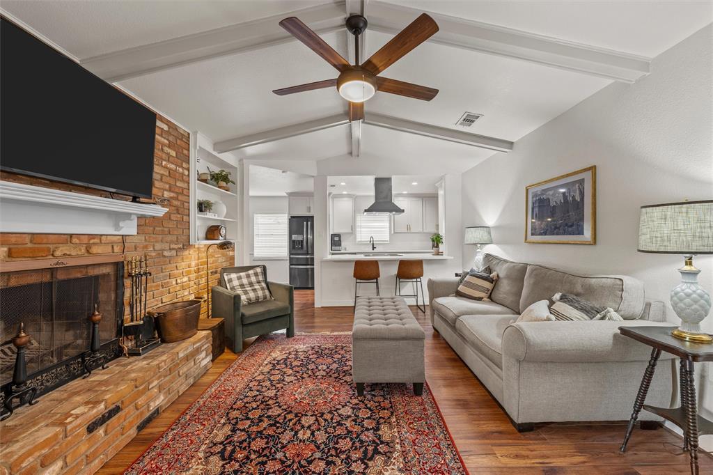 1712 Laurel Lake Drive