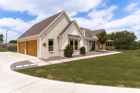Photo of 1404 Tucker Place, Celina, TX 75009 (MLS # 21309913)