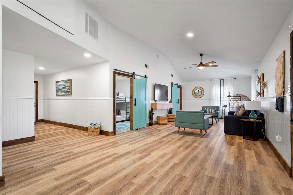 Deep Water Point - Residential