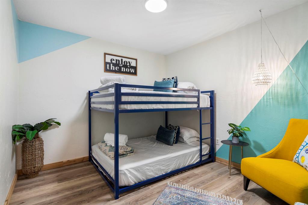 Deep Water Point - Residential